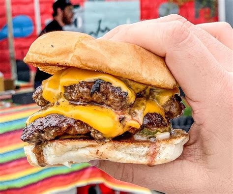 THE 10 BEST Burgers in Los Angeles (Updated April 2024).
